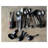 SERVING LADLES, KNIVES, SPOONS