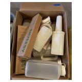 PLASTIC SALAD DRESSING BOTTLES, PITCHERS & PUMPS