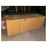 WOODEN CABINET WITH LOCKING DOORS W/KEYS