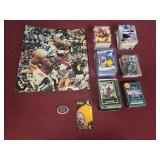 MIXED FOOTBALL CARDS: 1970