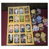 (25) HALLMARK ITTY BITTYS: WIZARD OF OZ, LOONEY