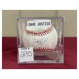 DAVE JUSTICE SIGNED BALL IN CASE