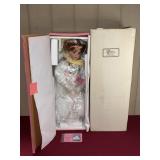 PARADISE GALLERIES PORCELAIN DOLLS: ANGELIQUE