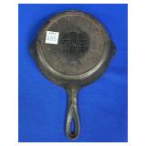 GRISWOLD CAST IRON SKILLET NO 4 ERIE PA U.S.A. 702