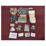 HAND-MADE BUTTON DISPLAY, LOOSE BUTTONS (DOGS)