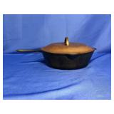 HAMMED CAST IRON DEEP SKILLET MARKED 4 WITH LID