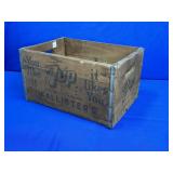 WOODEN JOHNSTOWN PA 7 UP CRATE