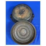 GRISWOLD CAST IRON TITE-TOP DUTCH OVEN NO 8