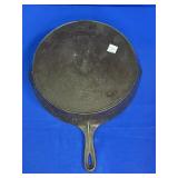 "WAGNER" SIDNEY CAST IRON SKILLET 12A