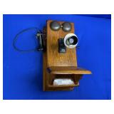 WESTERN ELECTRIC COMPANY WOODEN HAND-CRANK