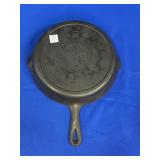 GRISWOLD CAST IRON SKILLET SLANT LOGO NO 9