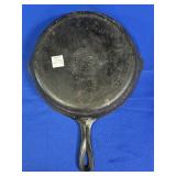 GRISWOLD SMALL LOGO NO 8 CAST IRON SKILLET