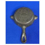 WAGNER WARE 1050 CAST IRON ASH TRAY SKILLET