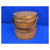 UNMARKED WOODEN FIRKINS BUCKET WITH HANDLE