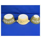 PYREX: SHENANDOAH & CRAZY DAISY 1 QT CASSEROLE