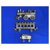 (3PC) IDEAL CAST IRON TRAIN SET (TRAIN CARS