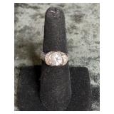5.3G STERLING SILVER RING W/ CLEAR STONE