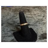 3.9G 14K BAND RING SIZE 7.5 MARKED "CB"