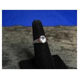 3.4G STERLING RING SIZE 6 WITH CLEAR & RED STONES