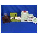 MADE IN GERMANY GREEN METAL DOLLHOUSE FURNITURE,
