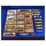 TYCO H.O. SCALE TRAIN CARS & LOCOMOTIVES IN BOXES