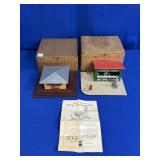 LIONEL TRAINS NO. 114 NEWSTAND WITH HORN & NO. 128