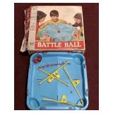 MILTON BRADLEY BATTLE BALL SMASHING ACTION GAME