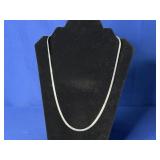 (13.20G) .925 STERLING HERRINGBONE NECKLACE