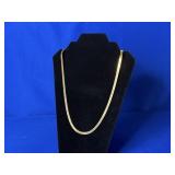 (12.35G) 14K GOLD HERRINGBONE NECKLACE (30"