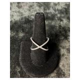 (3.39G) .925 STERLING CROSSOVER RING - SIZE 10