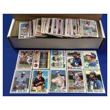 1982 TOPPS BASEBALL CARDS IN 800 CT BOX