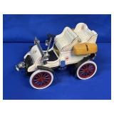 1908 CADILLAC AMARETTO DECANTER *EMPTY*