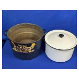 FEDERAL ENAMELWARE & WHITE LIDDED POT