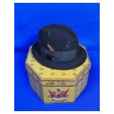 ROYAL STETSON SIZE 7 1/8 MEN