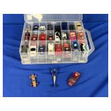 APPROX 50 MATCHBOX/HOT WHEELS WITH CARRYING CASE