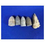 (4) CLAY BULLETS & (1) ARROWHEAD