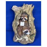 1981 SKI COUNTRY LIMITED EDITION RACCOON DECANTER