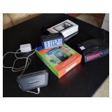 AMAZON MODEL C76NBS WITH CHARGER, GE ALARM CLOCK