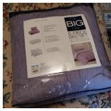 (NEW) 6 PIECE PURPLE CRINKLE TWIN BED SET