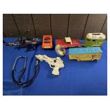 ERTL TRUCK, NYLINT HORSE TRAILER, 1984 FISHER