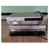 EMERSON VIDEO CASSETTE RECORDER & DVD/CD PLAYER,