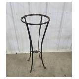 METAL PLANT STAND APPROX 12' X 28'