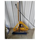 TRUE TEMPER RAKE & CLEAN CO PUSH BROOM