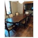 DINING ROOM TABLE (2) LEAVES AND (6) CHAIRS