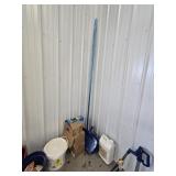 POOL CLEANING NET AND ADDITIONAL CLEANING ITEMS