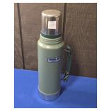 GREEN STANLEY 1 LITER THERMOS