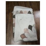 HOME CLASSIC QUEEN 102" X 118" SCALLOPED EDGE