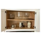 Miscellaneous kitchen appliance lot