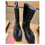 Kamik Rubber Unlined Boots Size 8.5