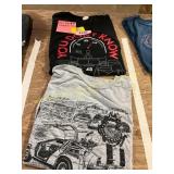 2ct Medium Graphic T s
